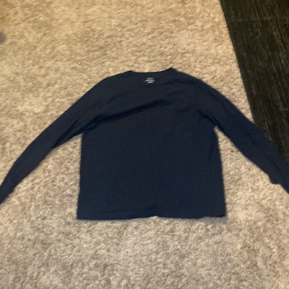 Trying to get rid of clothes.